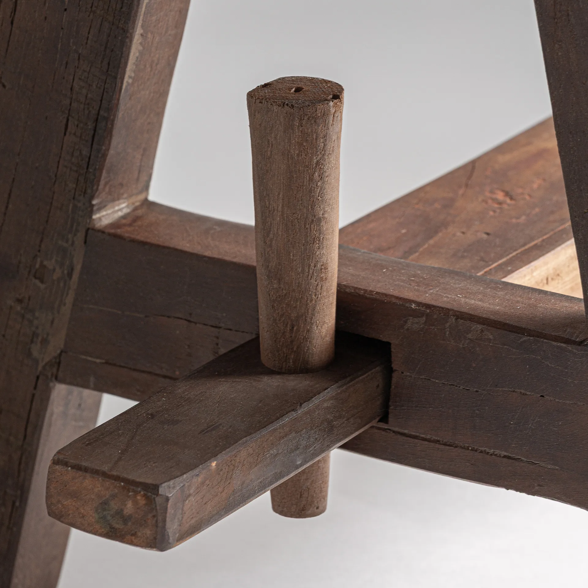TABURETE TABOU - Imagen 5