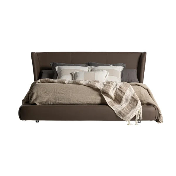 CAMA WAYNE