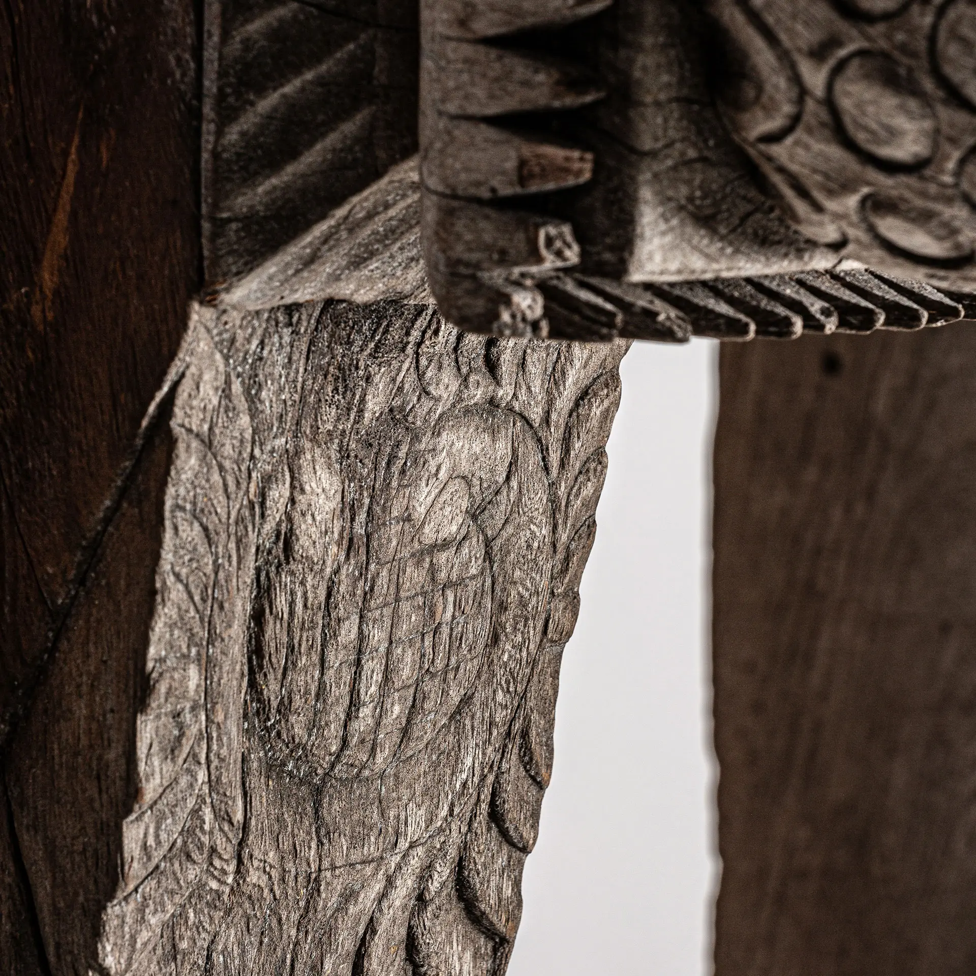 ESCULTURA HUT J 2 - Imagen 2