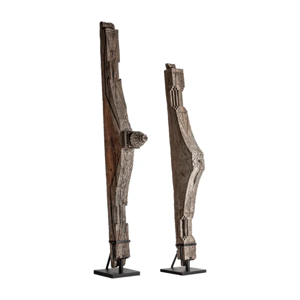 ESCULTURA HUT J 2