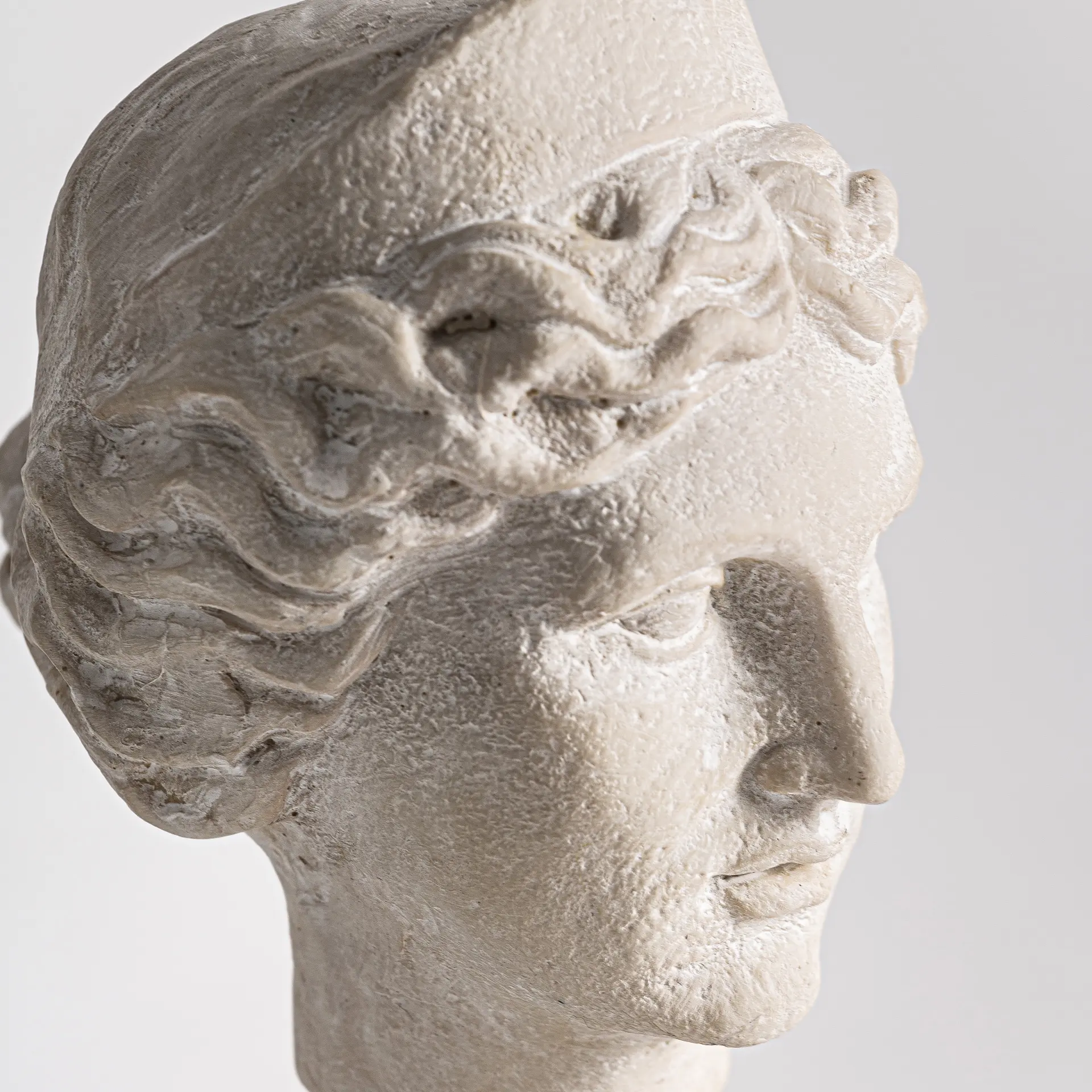 FIGURA DECORATIVA HALIA - Imagen 2