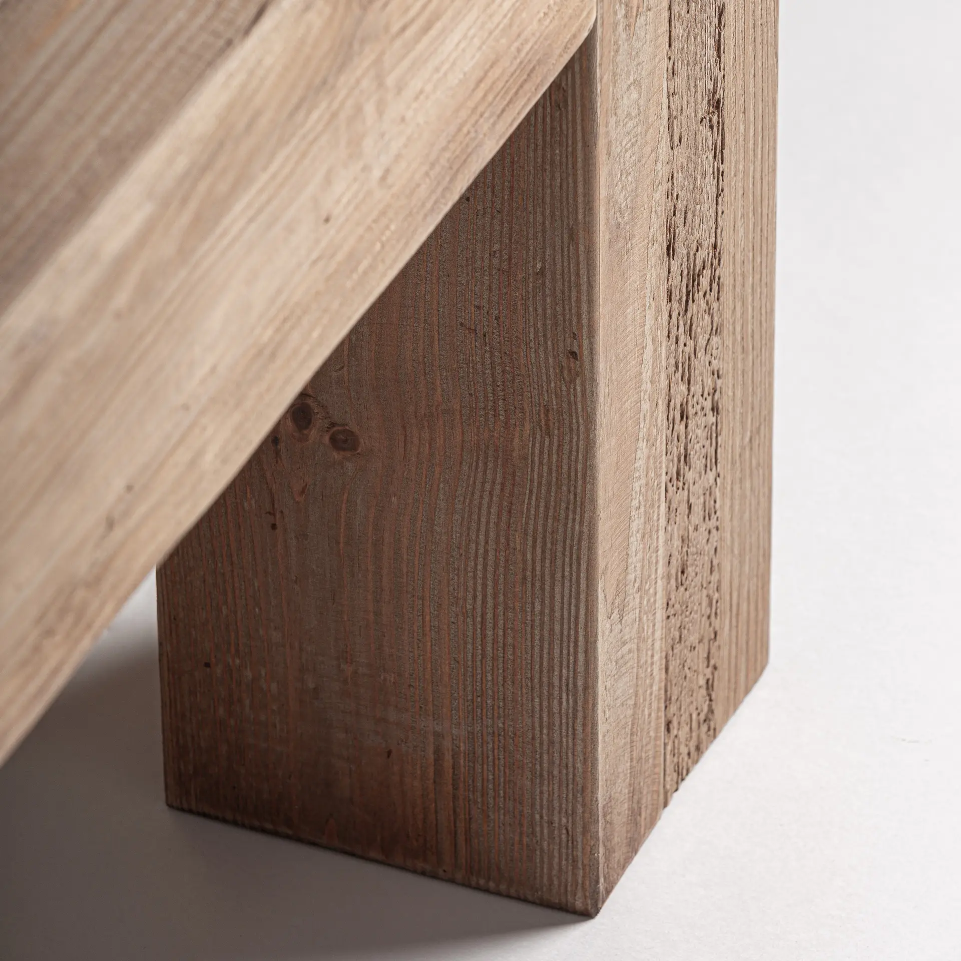 BANCO TRUEL - Imagen 4