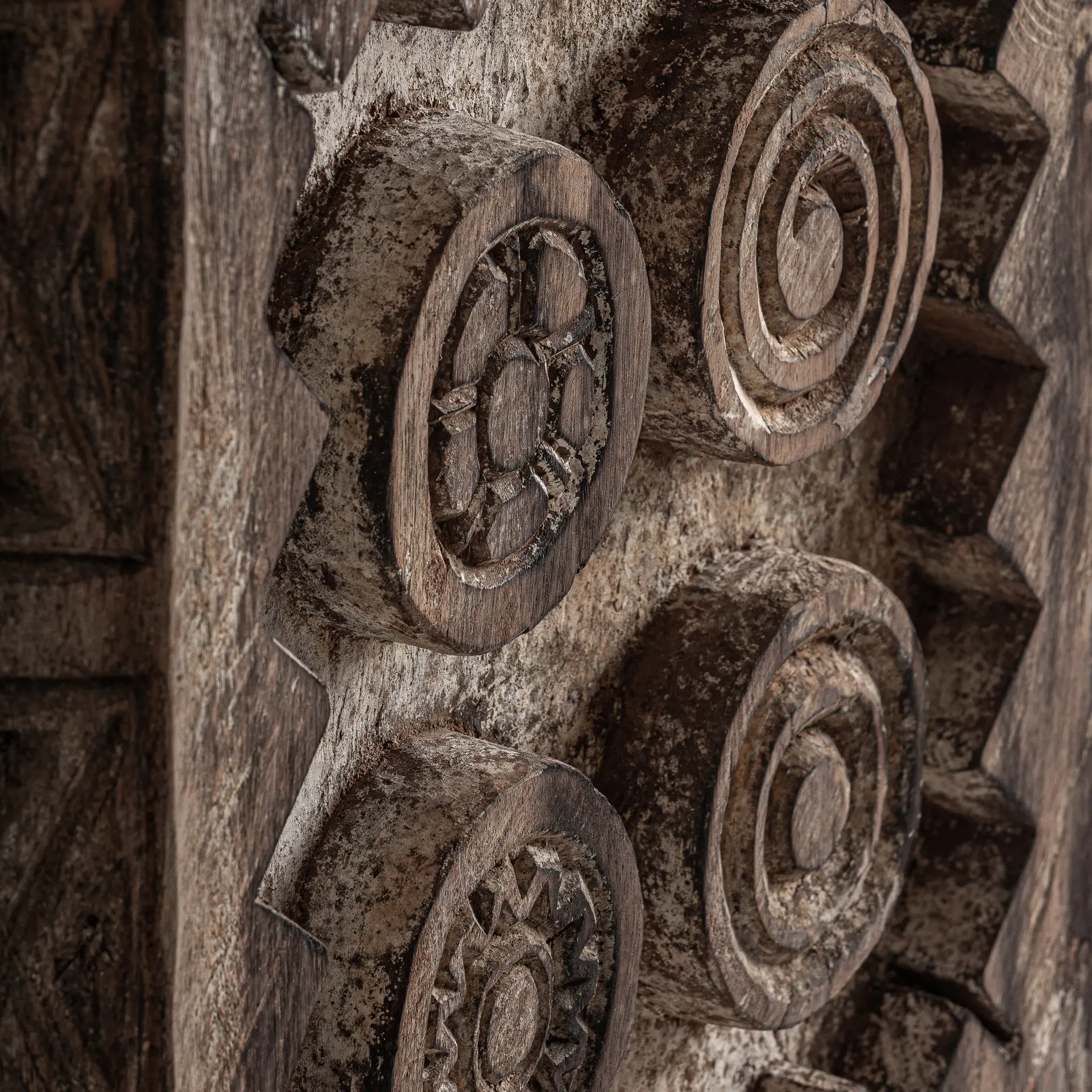 ESCULTURA PIE MAXHE - Imagen 4