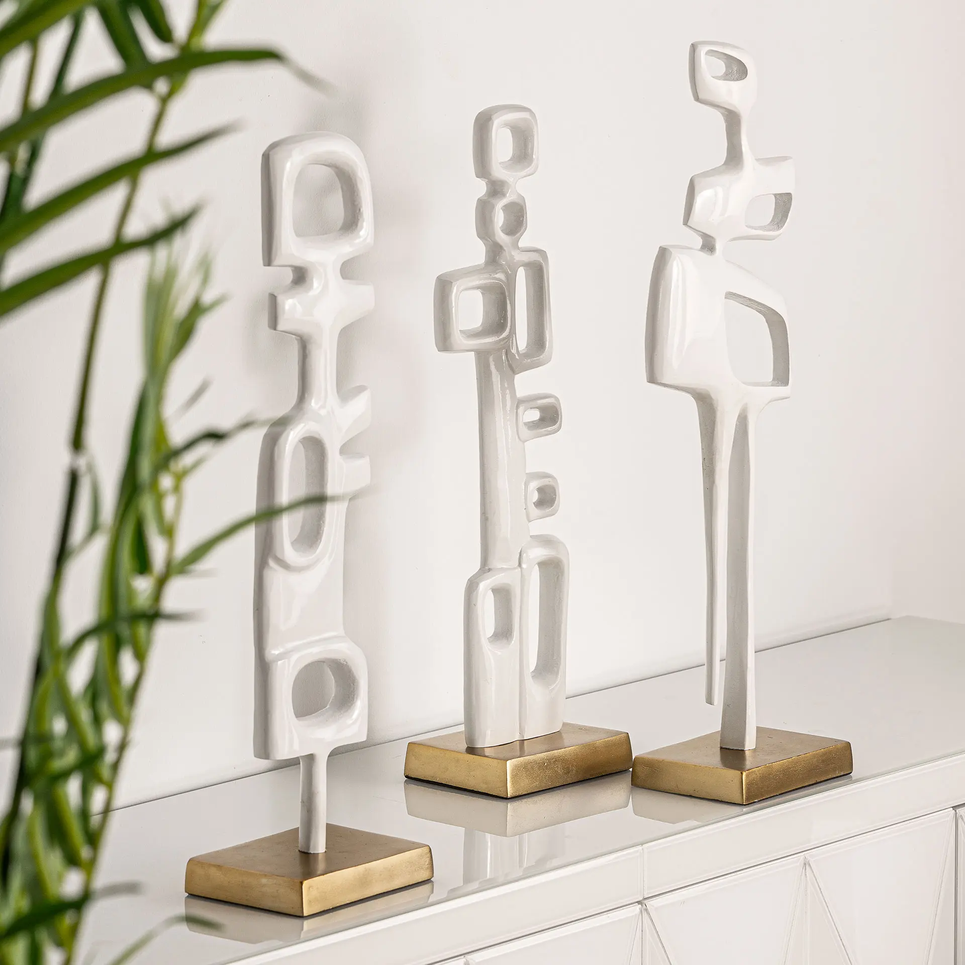 FIGURA DECORATIVA HUBBLE - Imagen 3